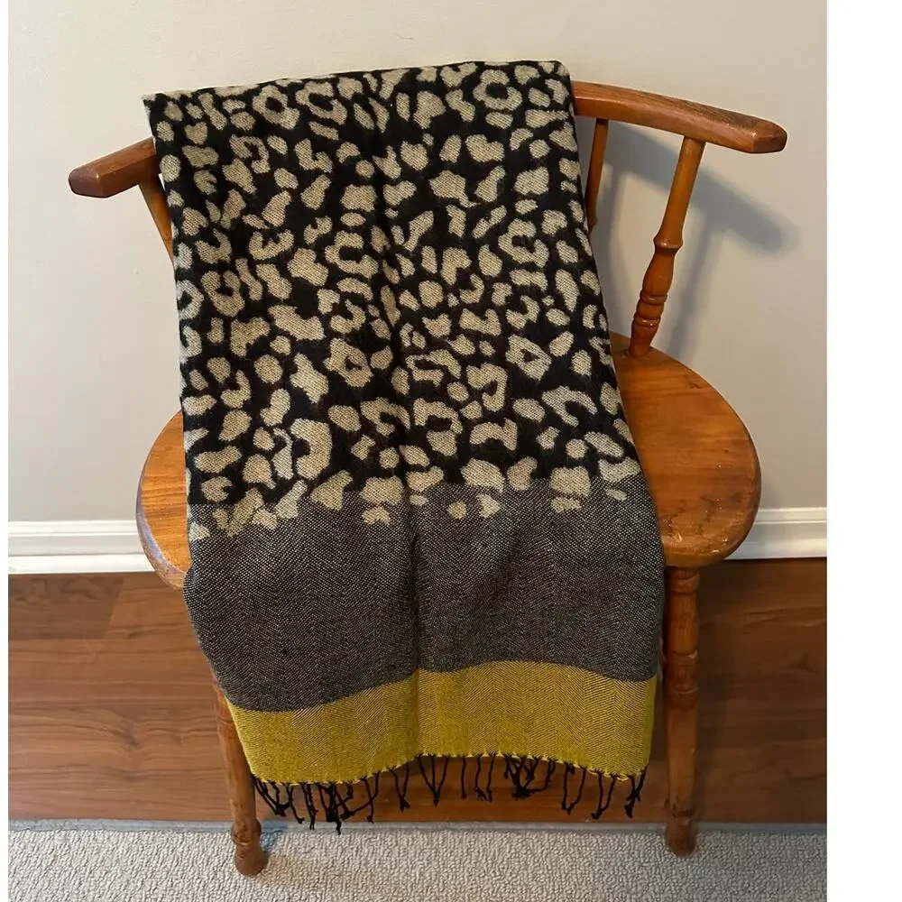 F&F One Size Acrylic Polyester Large Blanket Scarf 27